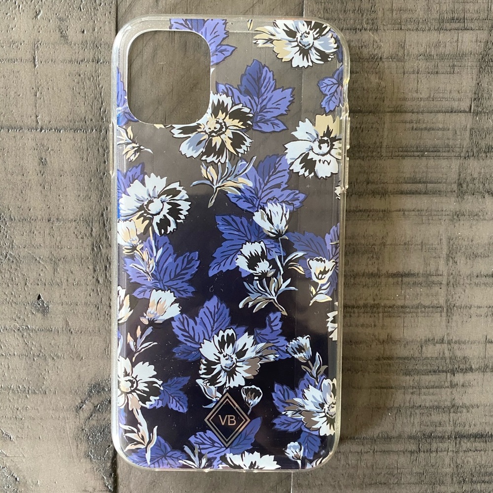 Vera Bradley iPhone 11/XR phone case. Never used.